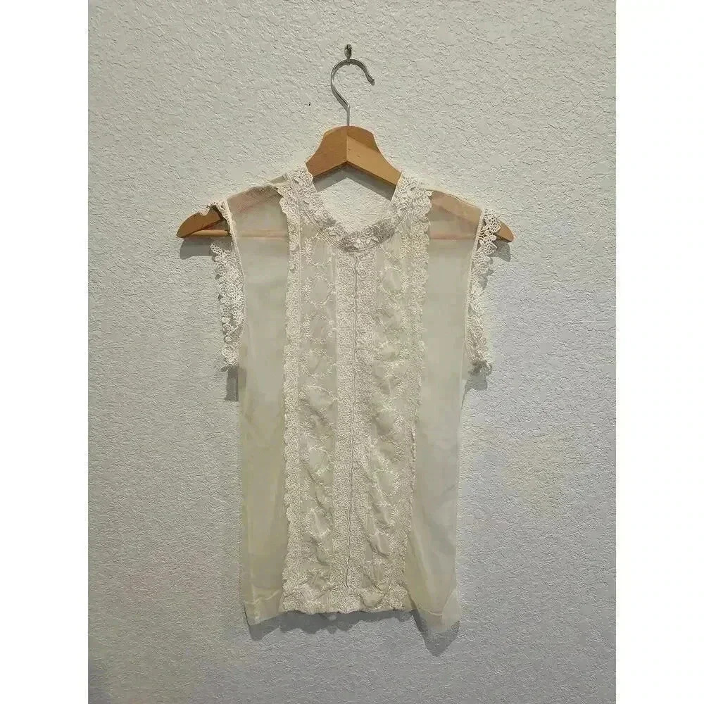 Vintage White Coquette Style Blouse. Size Small.